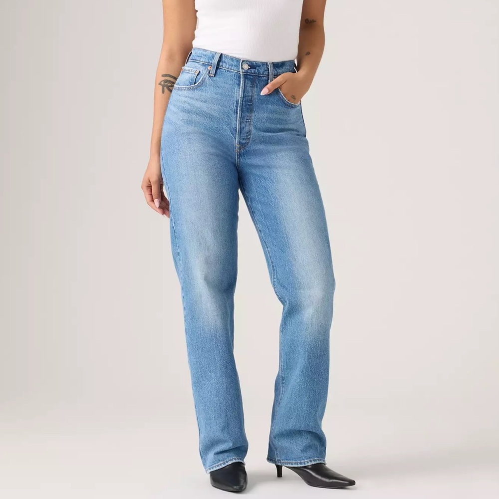 Levi’s High Waisted Medium Wash Blue Denim Straight Leg Jeans